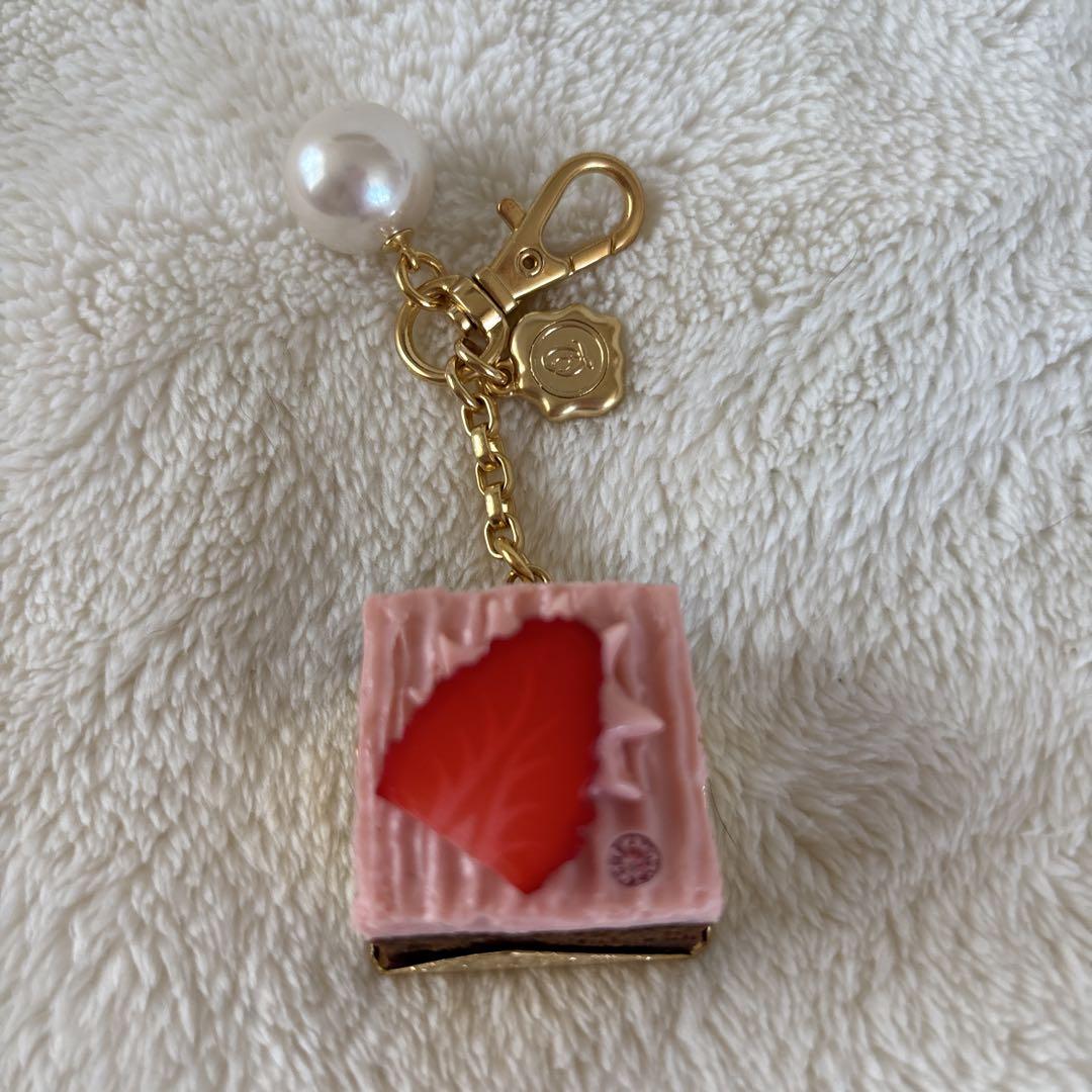 キューポットチャーム
