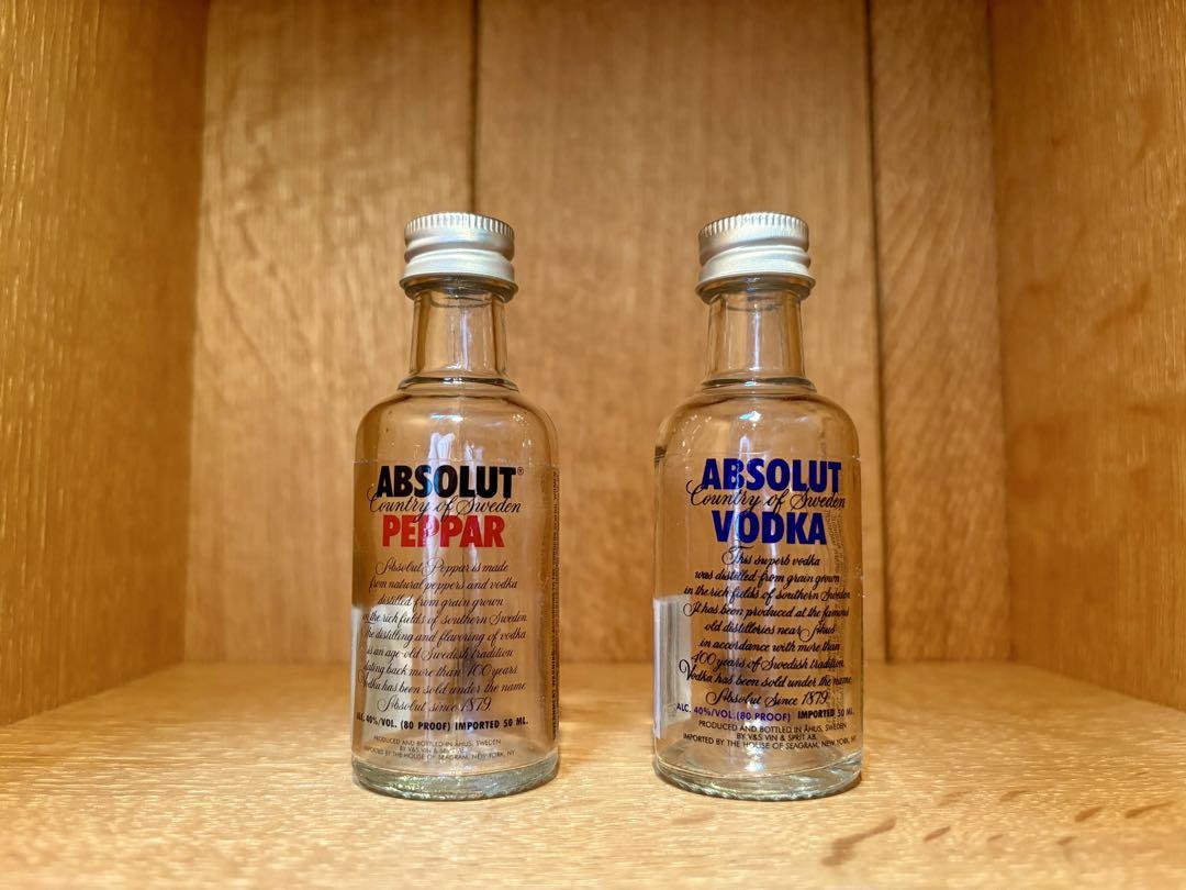 【ミニチュアボトル】ABSOLUT VODKA 調味料ケース(塩&コショウ) 保存容器・ケース