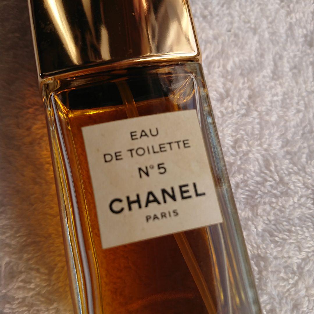 CHANEL 5番 香水