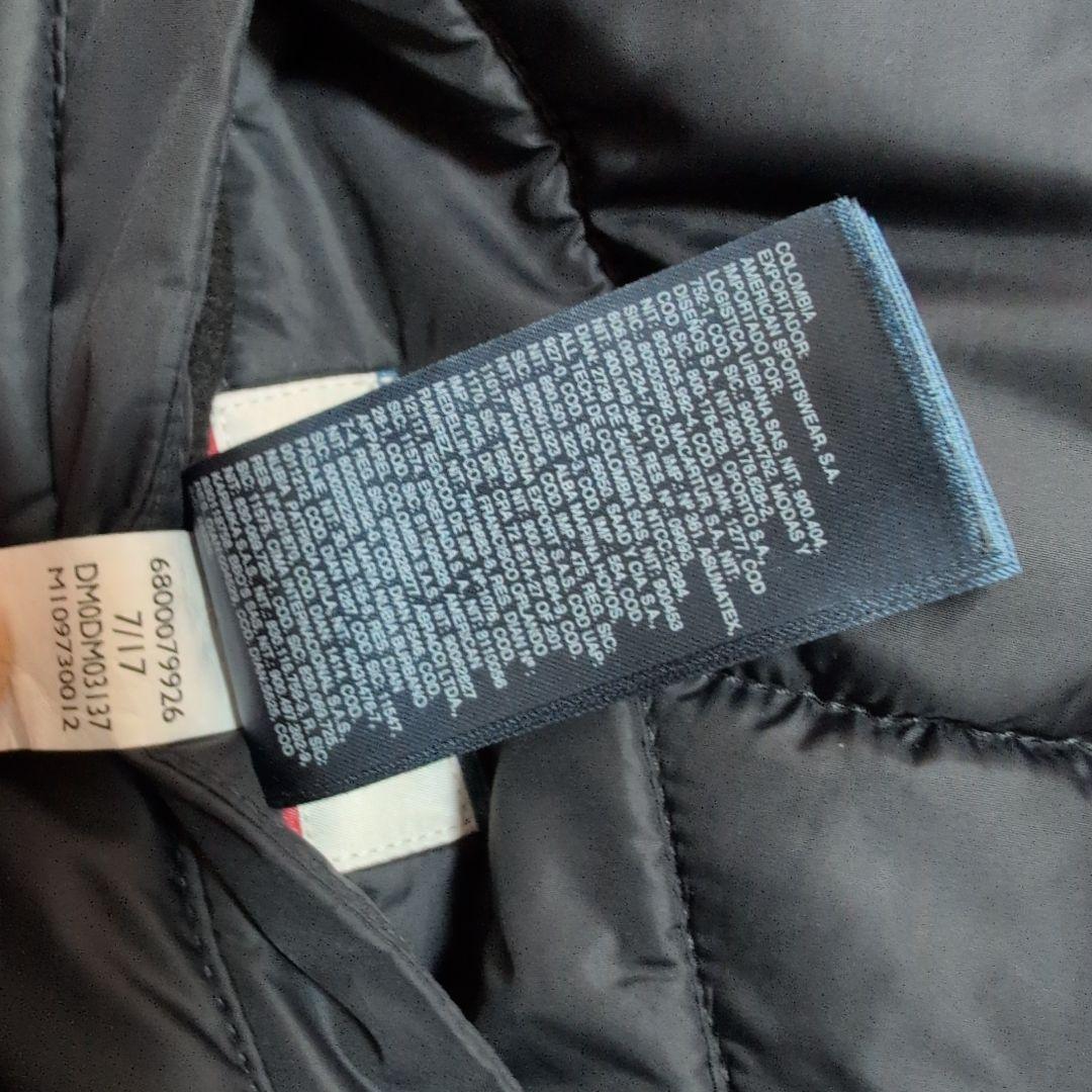 美品TOMMY 黒ダウンジャケット ダウンベストフリース内側リバーシブル 美品TOMMY 黒ダウンジャケット ダウンベストフリース内側リバーシブル