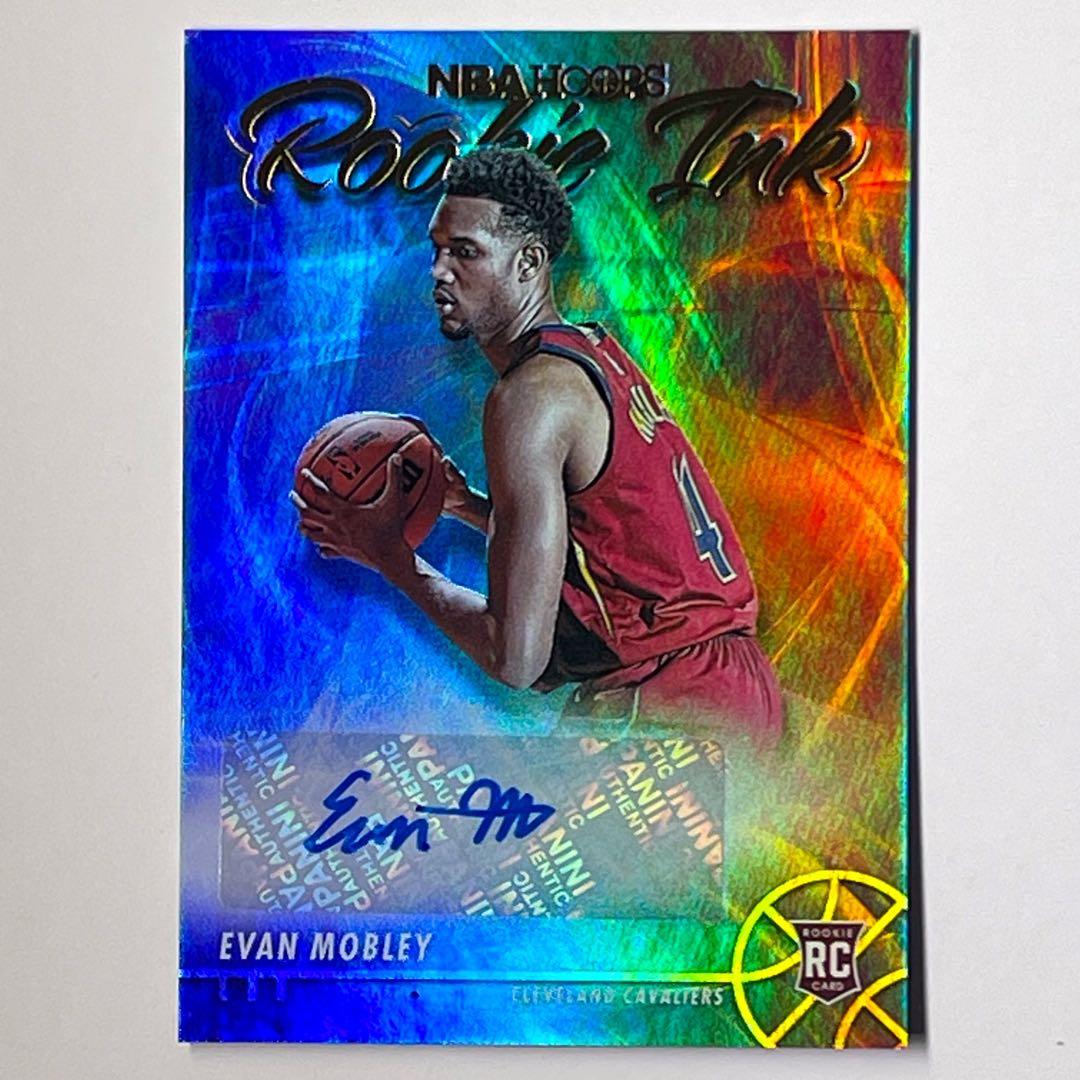 可愛いクリスマスツリーやギフトが! ルーキーカード❗️EVAN 直筆