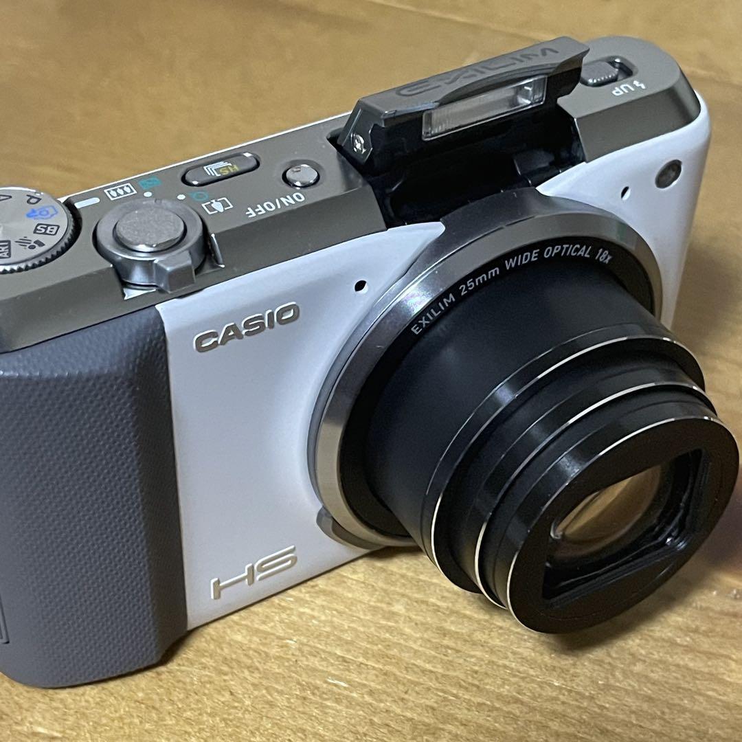 CASIO EXILIM EX-ZR700 コンパクトデジタルカメラ