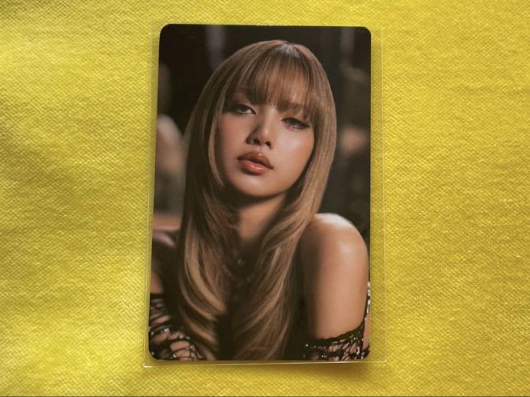 BLACKPINK DEADLINEソウルコン FC特典 リサトレカ　ブルピン BLACKPINK DEADLINEソウルWeverse 特典 リサ トレカ - メルカリ