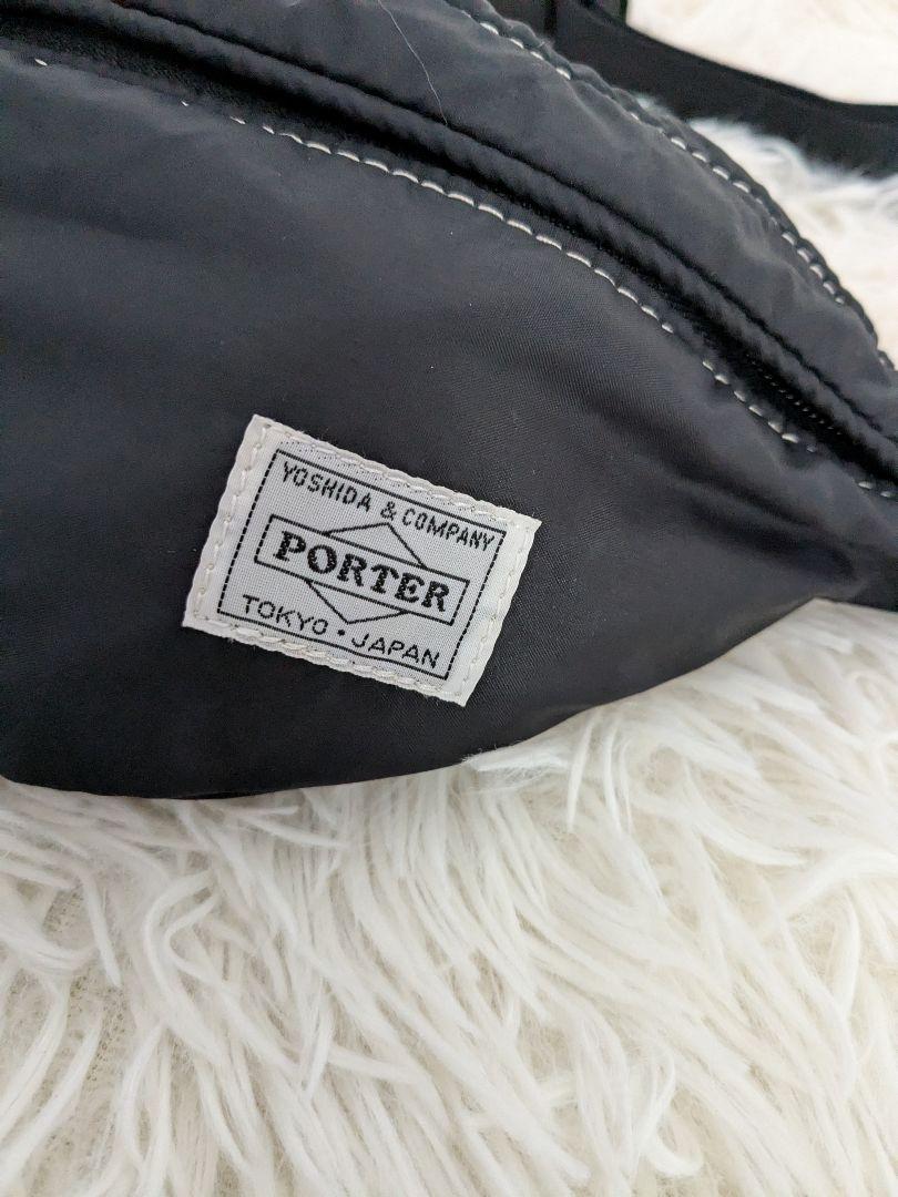 美品　PORTER REEF ボディバッグ ブラック　黒