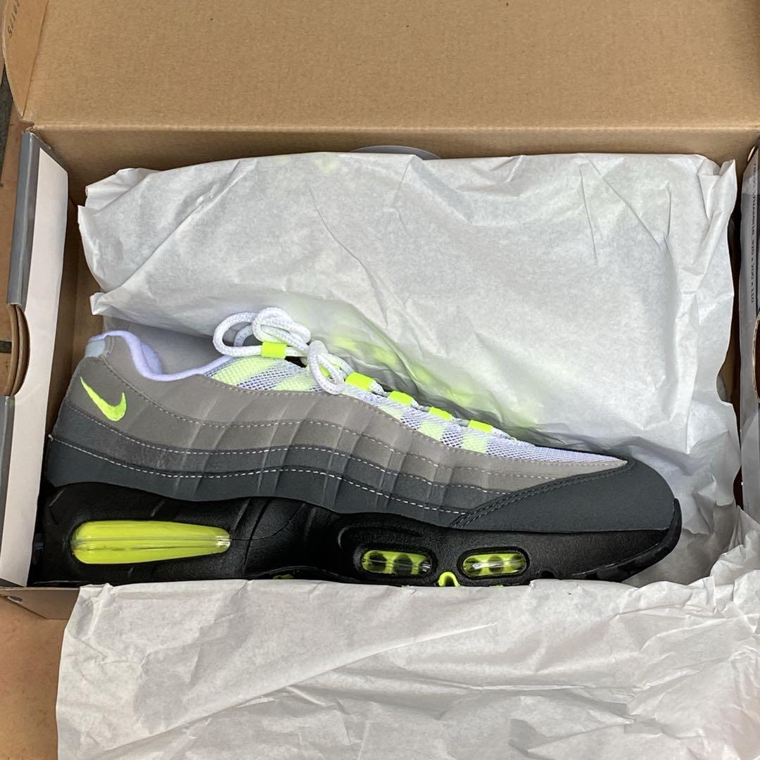 Airmax 95 イエローグラデ neon yellow