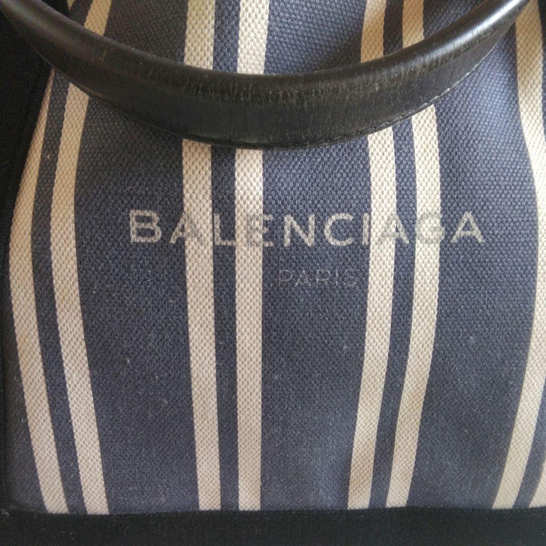 BALENCIAGA ネイビーカバスS ストライプ トートバッグ - メルカリ