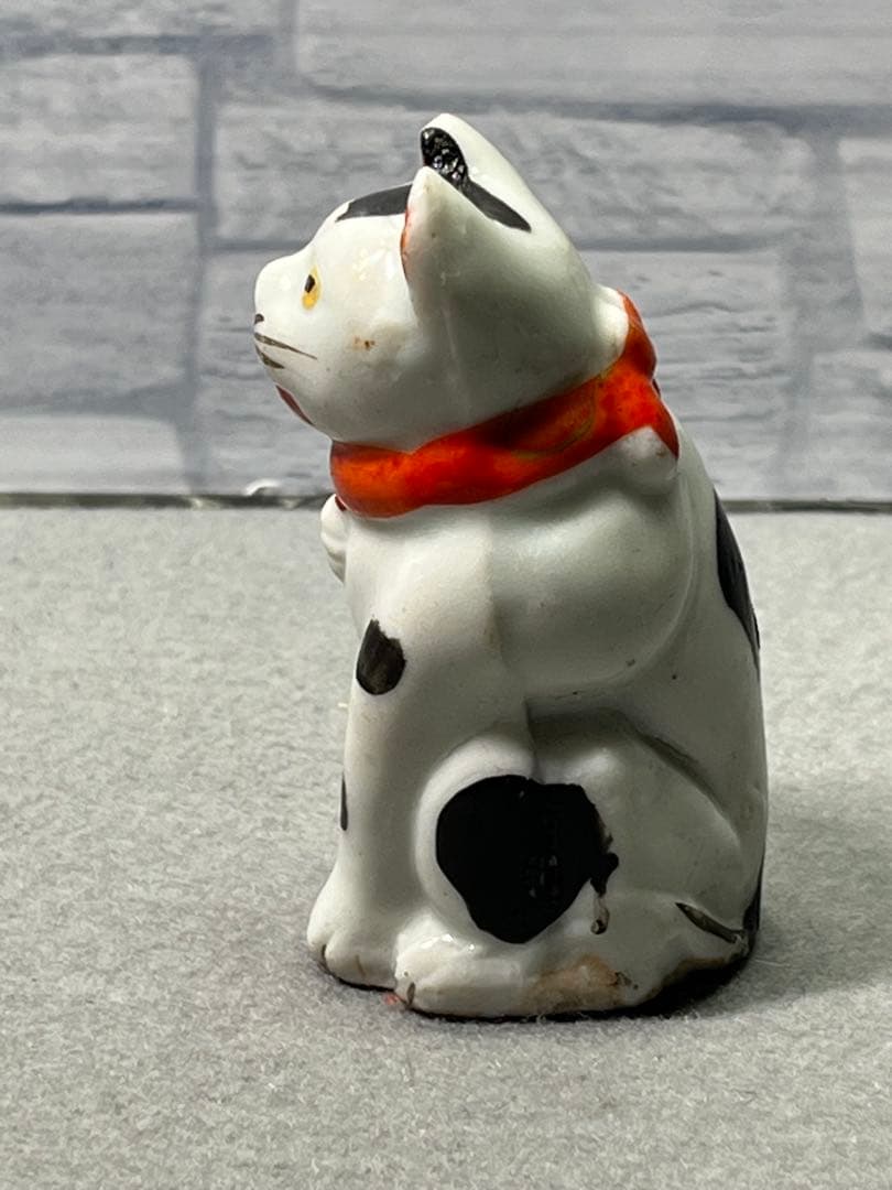 激安ホビー・楽器・アート - 時代 瀬戸人形 小さな招き猫