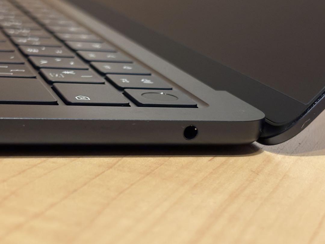 MacBook Air 13.6 M2 8GB 256GB ミッドナイト