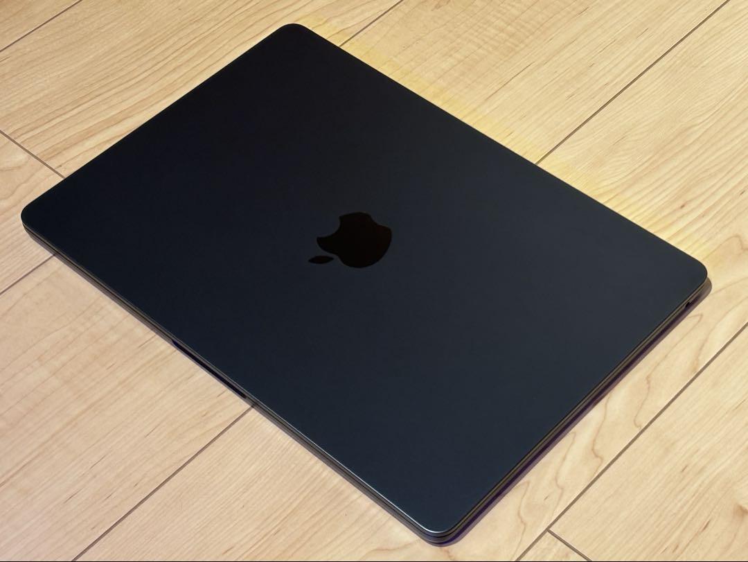 MacBook Air 13.6 M2 8GB 256GB ミッドナイト