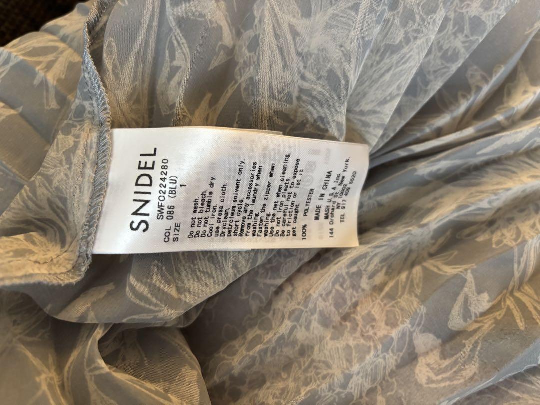 snidel スナイデル フリルプリーツプリントワンピース ロング丈