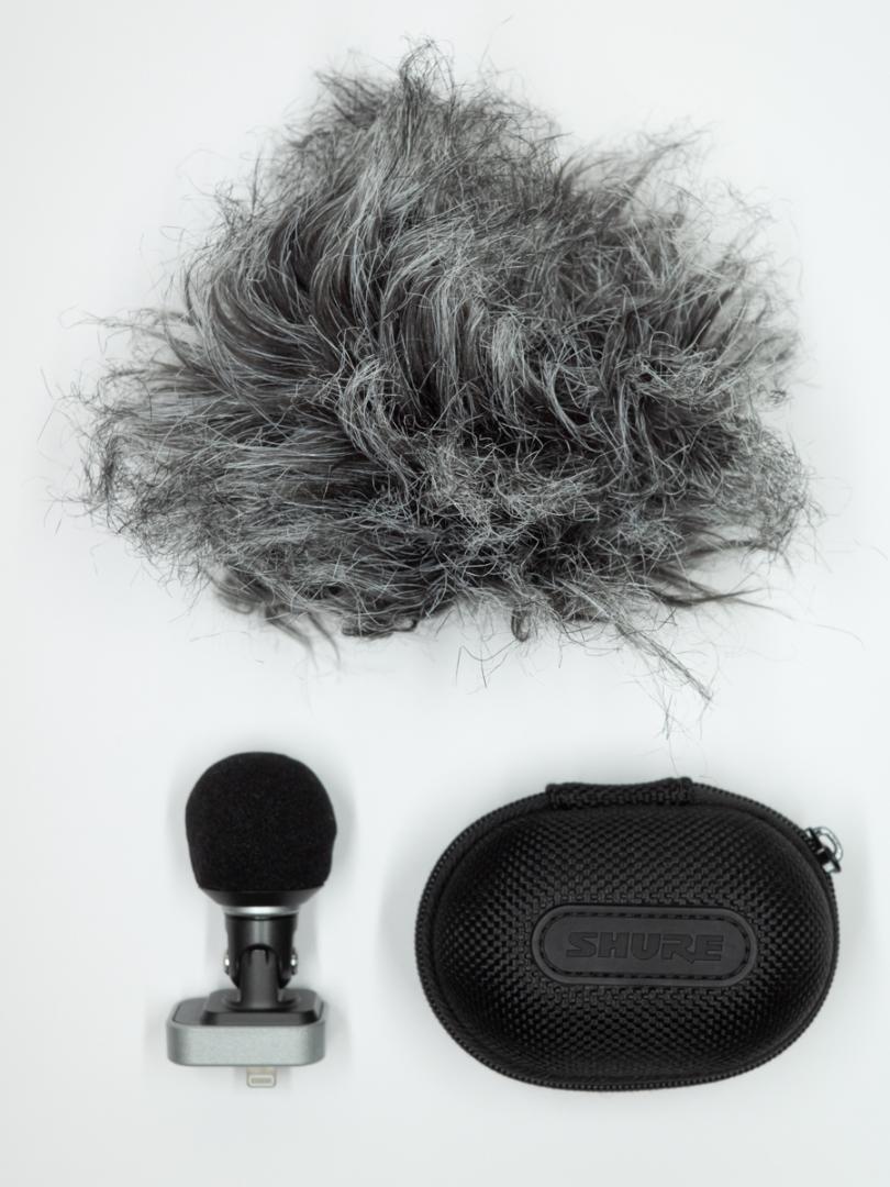 SHURE MV88マイク & Rycot AMV88-FURウインドジャマー Amazon.com: Shure AMV88-FUR Rycote Windjammer Windscreen for
