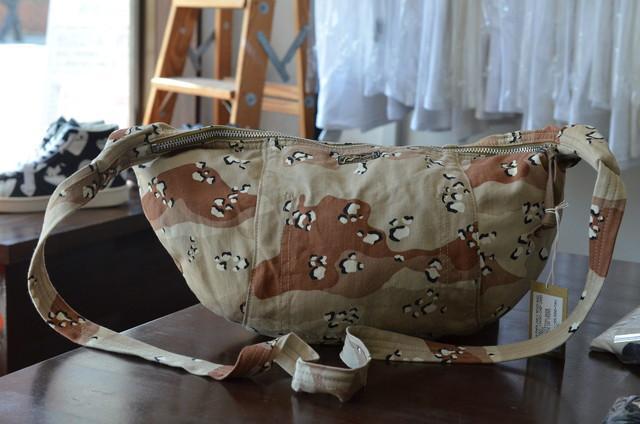 バッグ COLIMBO LUNA PARK HALF-MOON BAG