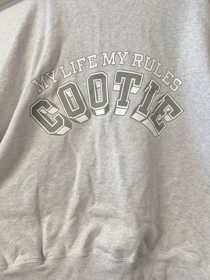 グレー プリントスウェット COOTIE