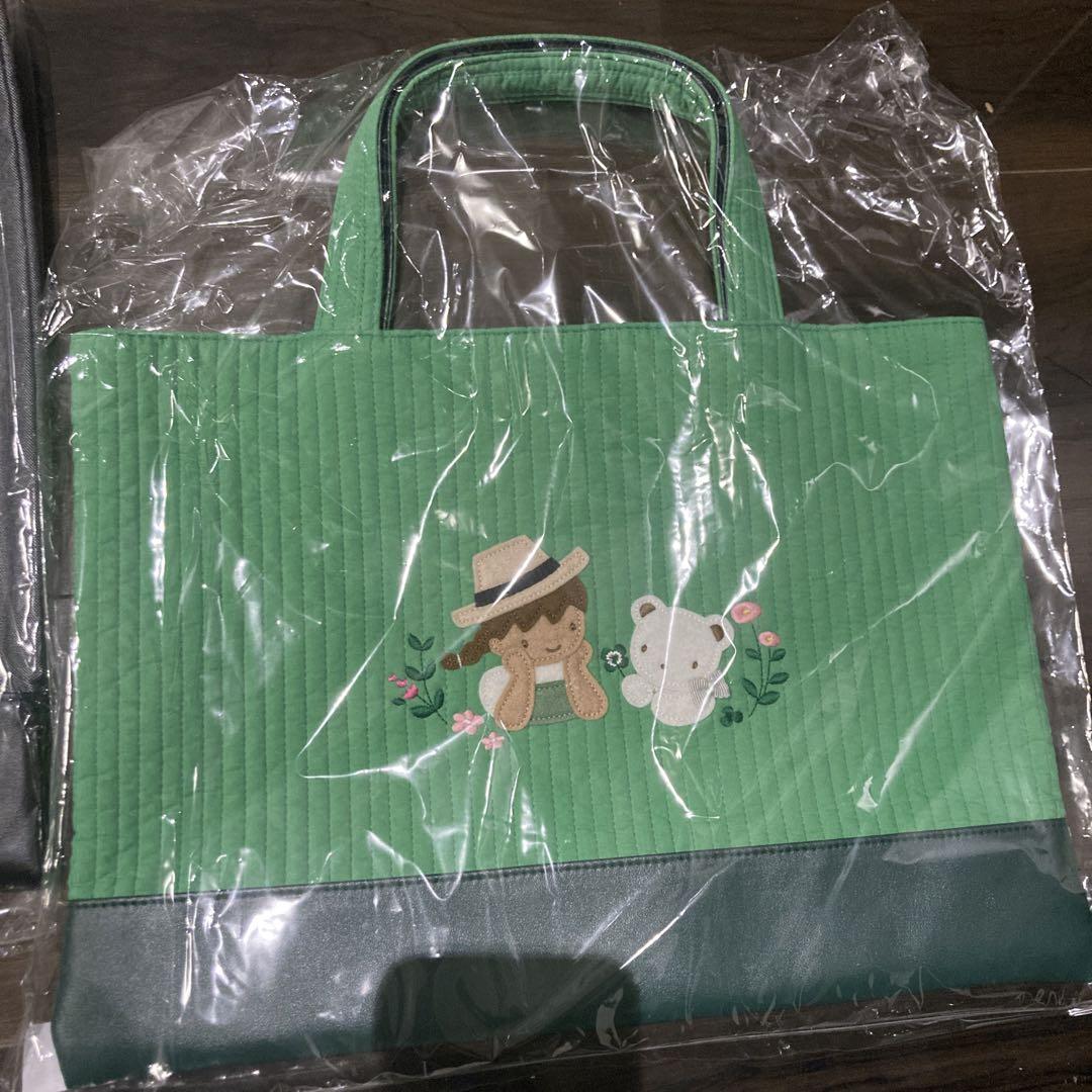 フェイラー　ファミリア　ピオヌンナル　バッグ