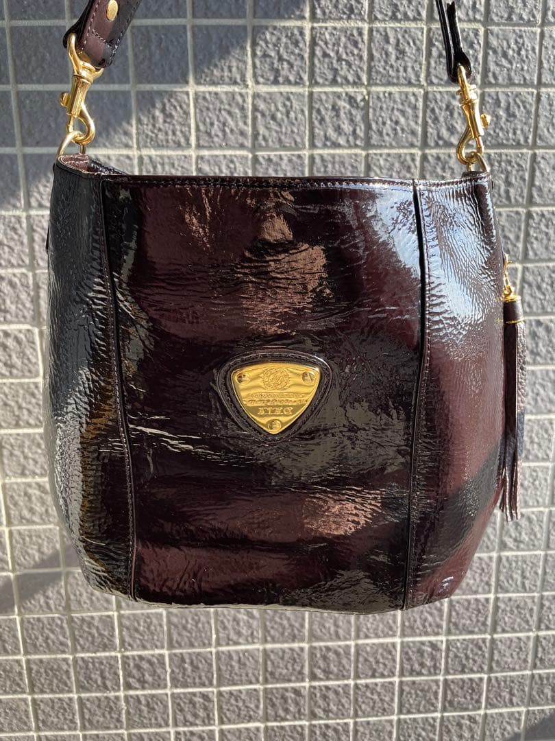 美品 アタオ エナメル ハンドバッグ キャンディ 美品 アタオ エナメル ハンドバッグ キャンディ