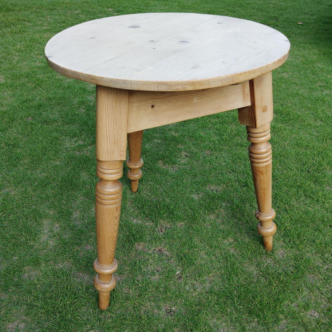 クリケットテーブル