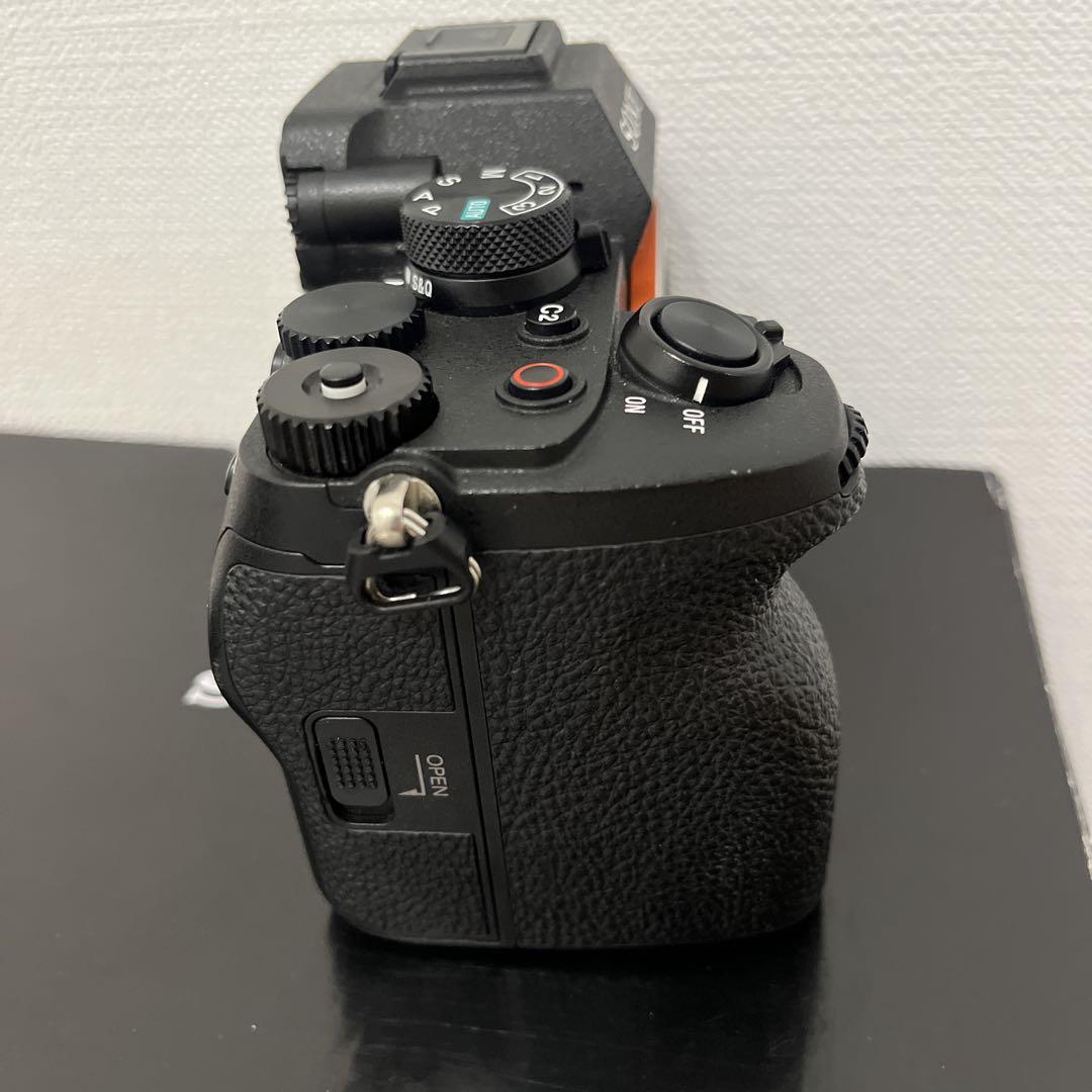 【美品】Sony α7Ⅳ ILCE-7M4 ミラーレス一眼カメラ