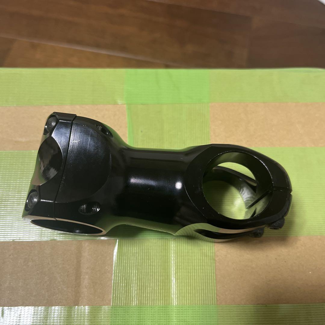THOMSON X4 ステム 70mm 0° ブラック