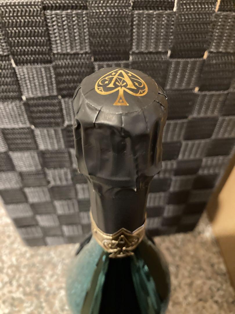 【専用袋付き】アルマンド　グリーンArmand de Brignac Brut