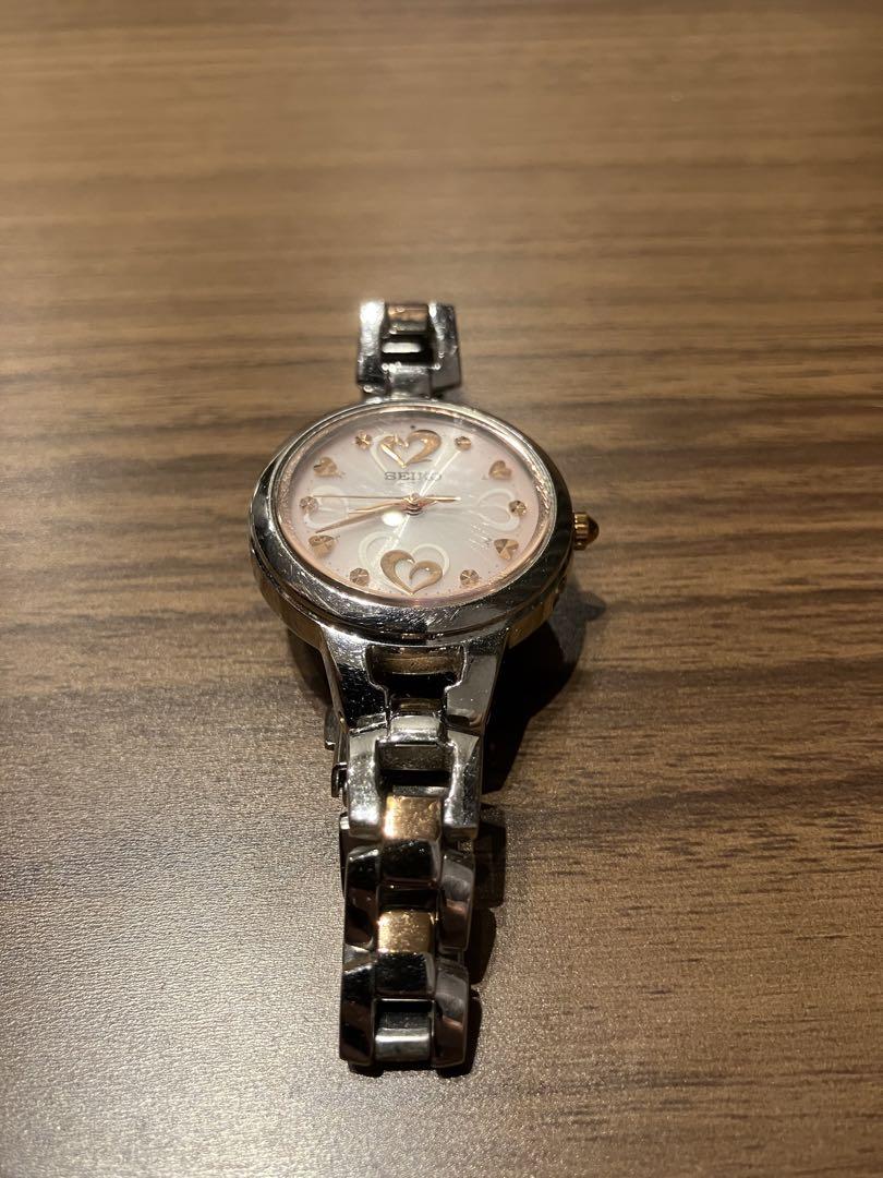 SEIKO 3B51-0AR0