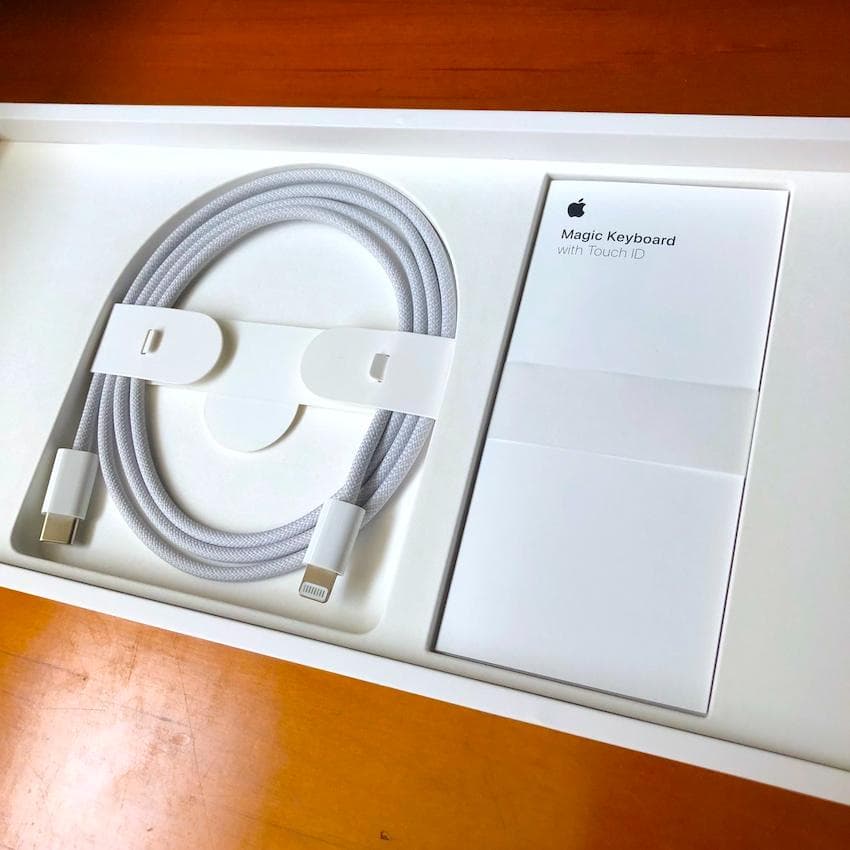 優良品 Touch ID Magic Keyboard JIS配列 A2449