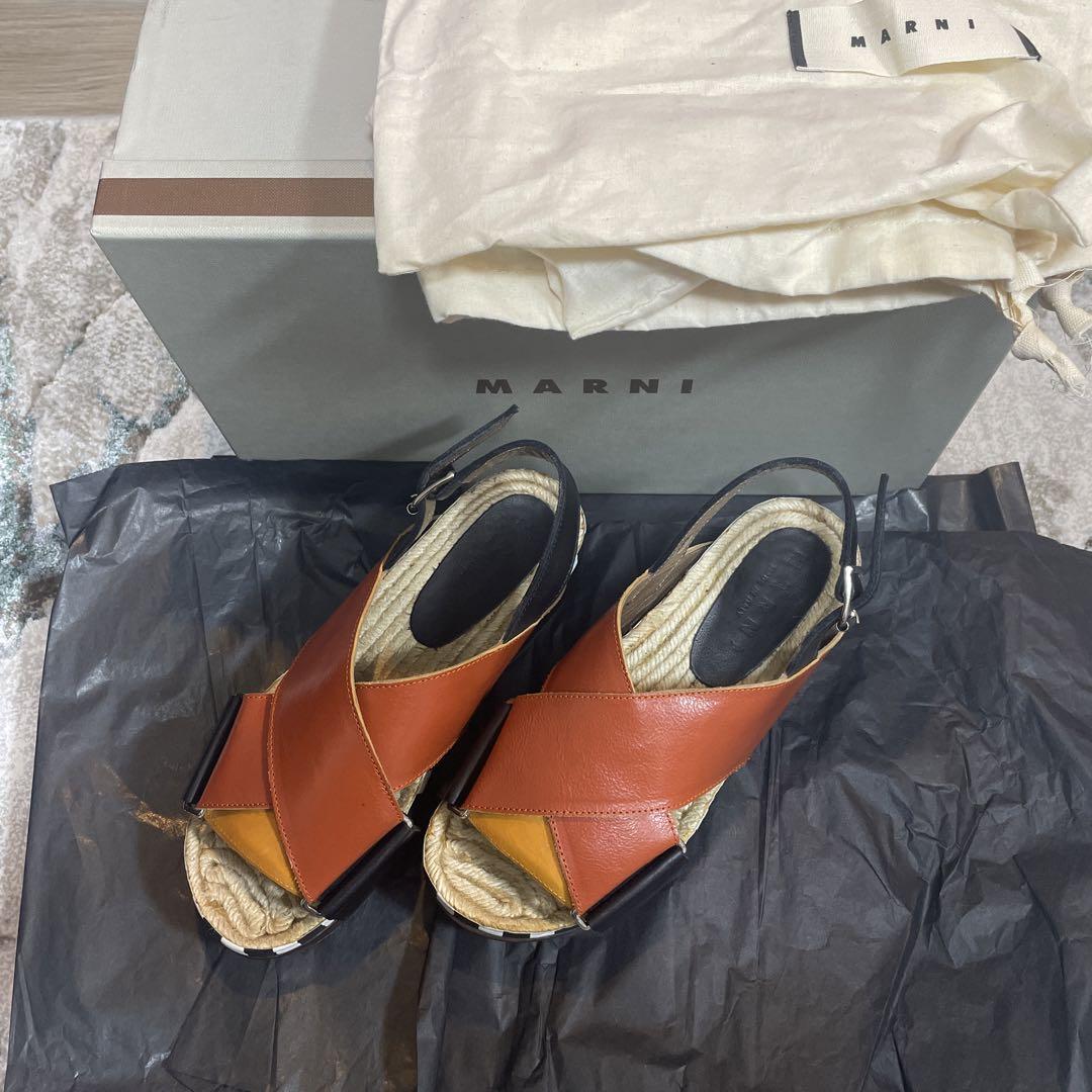新品未使用】MARNI レザーサンダル クロスストラップ - メルカリ