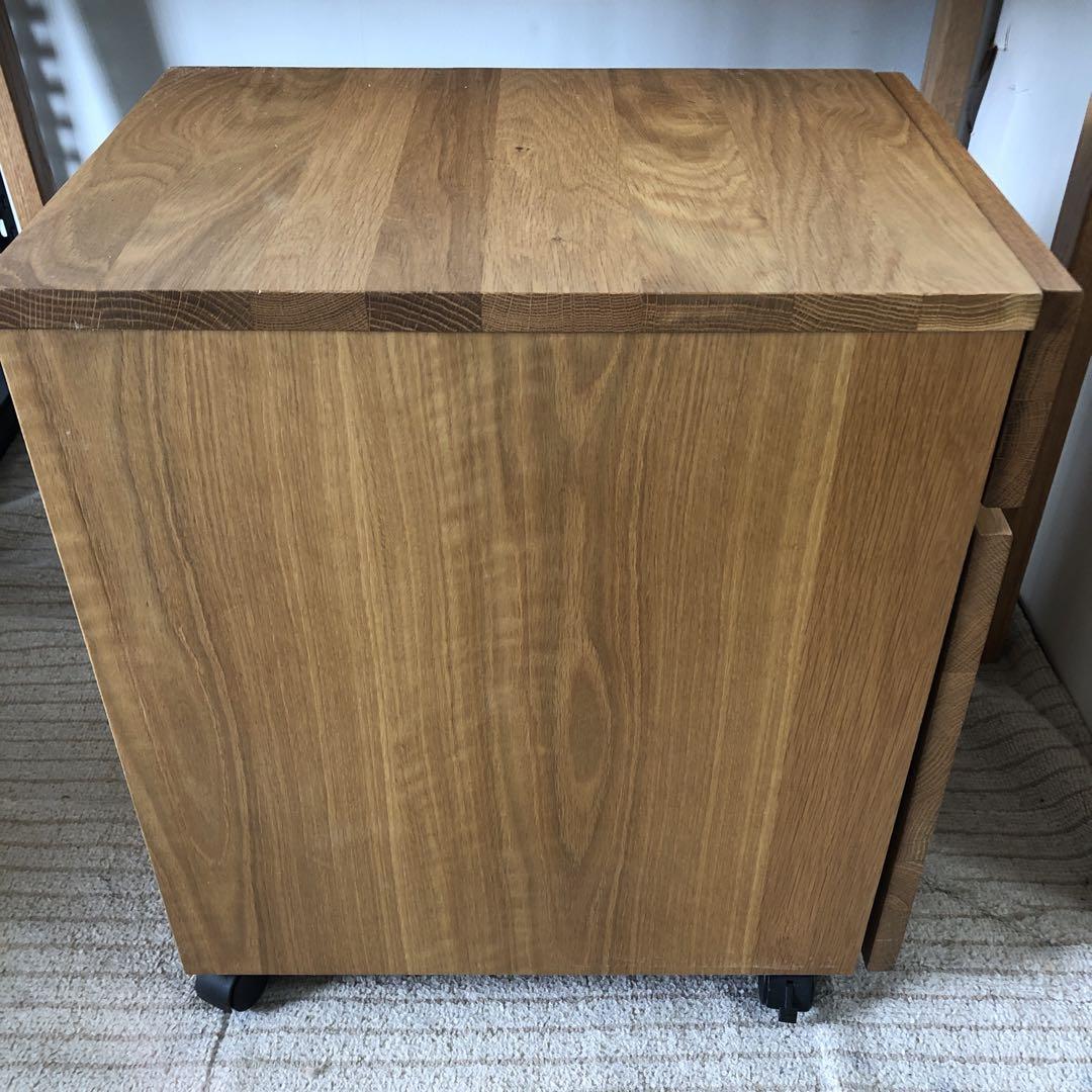 無印良品　無垢材　オーク材　キャビネット