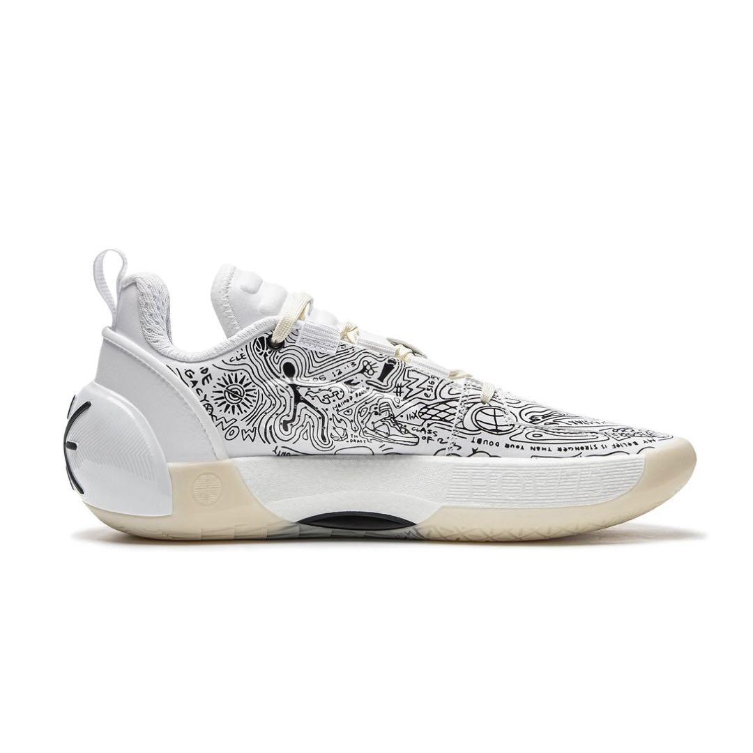 Way of Wade バスケットボールシューズ ホワイト/シルバー
