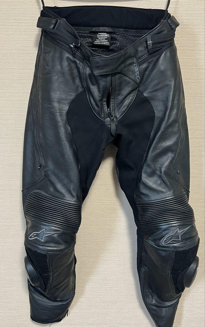 アルパインスターズ ミサイルV2 レザーパンツ ショート EUR48 アルパインスターズ ミサイルV2 レザーパンツ ショート EUR48