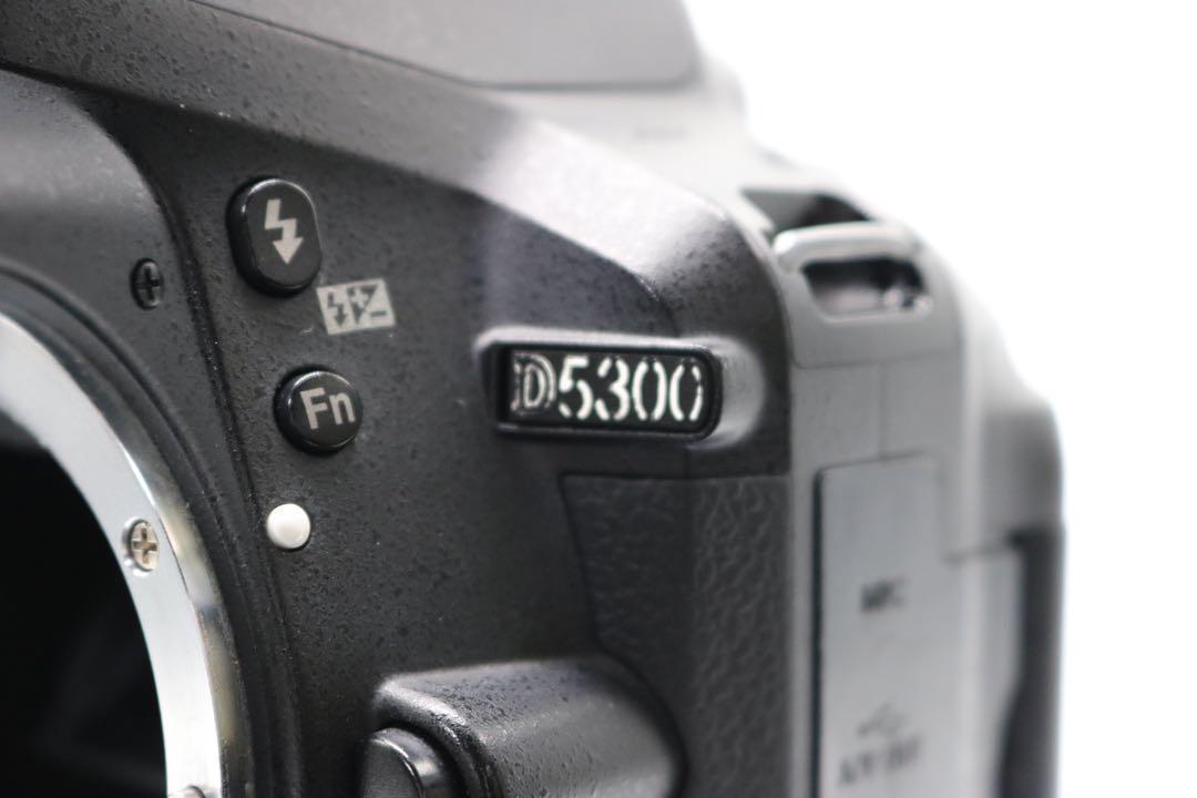 訳あり 【Nikon D5300 VR ダブルレンズ】 Wi-Fi搭載 一眼レフ