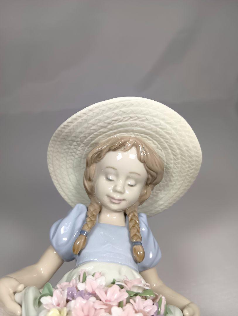 LLADRO リヤドロ たくさん摘めたよ 6756 フィギュリン オブジェ 置物 LLADRO リヤドロ たくさん摘めたよ 6756 フィギュリン オブジェ