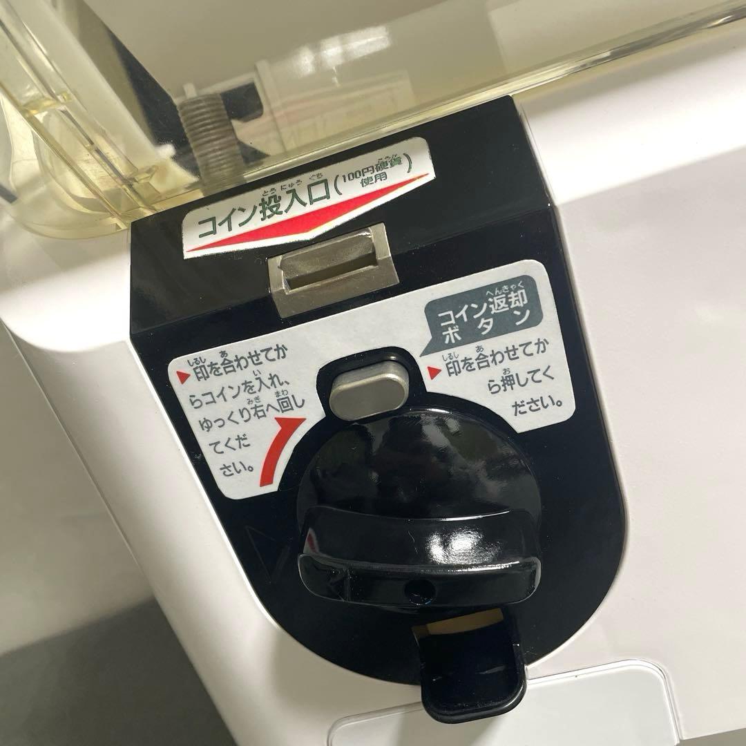 美品!ガチャガチャ本体 全塗装リメイク品! 美品!ガチャガチャ本体 全塗装リメイク品!