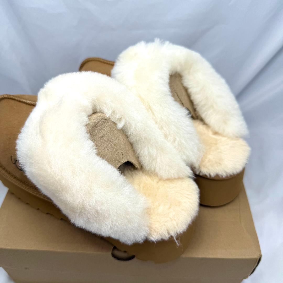 UGG DISQUETTE ディスケット スリッポン ムートン 24cm - メルカリ UGG DISQUETTE ディスケット スリッポン ムートン 24cm - メルカリ