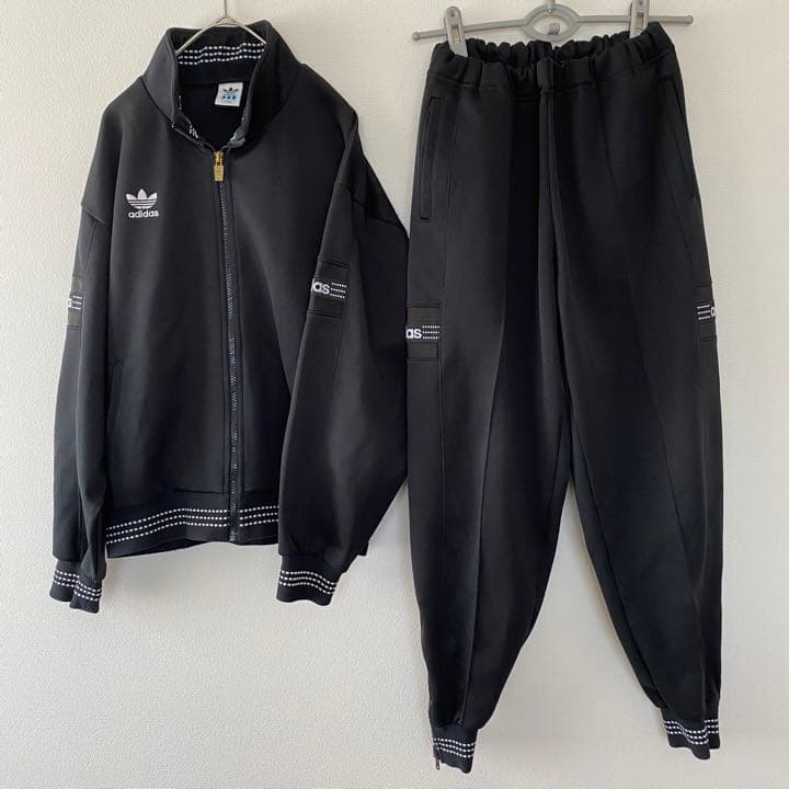 最大51%OFFクーポン最大51%OFFクーポンadidas セットアップ