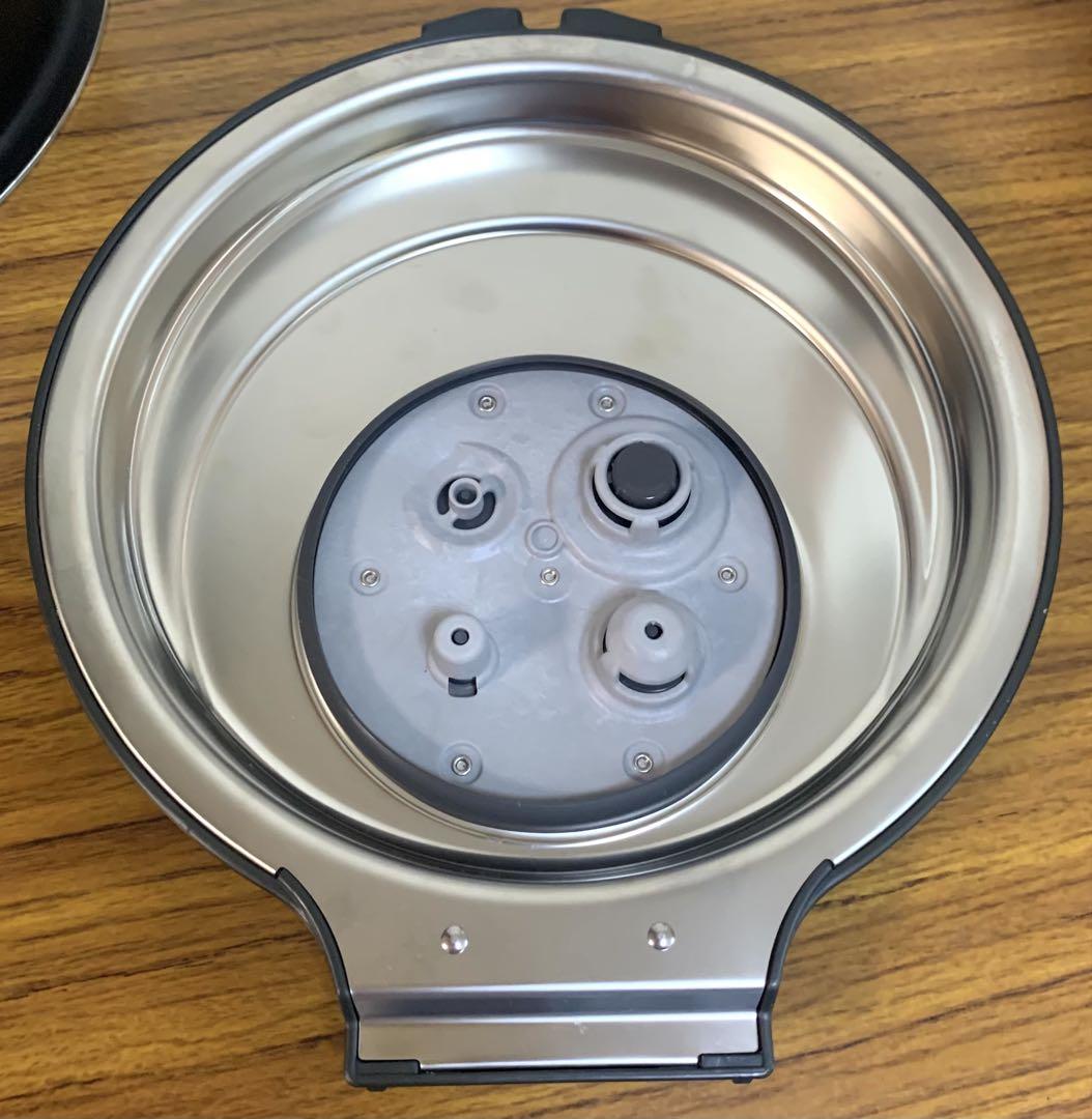 美品 パナソニック炊飯器 圧力IHおどり一升炊き SR-M18B 1.8L