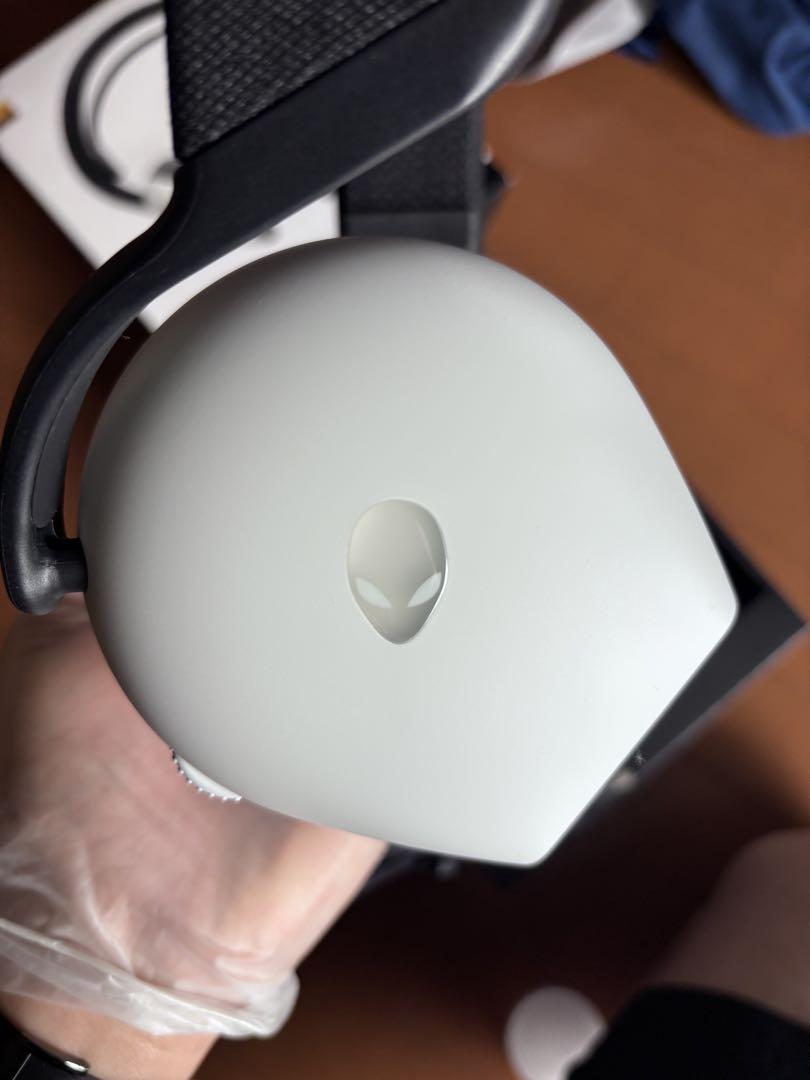 Alienware有線ゲーミング ヘッドセット - AW520H