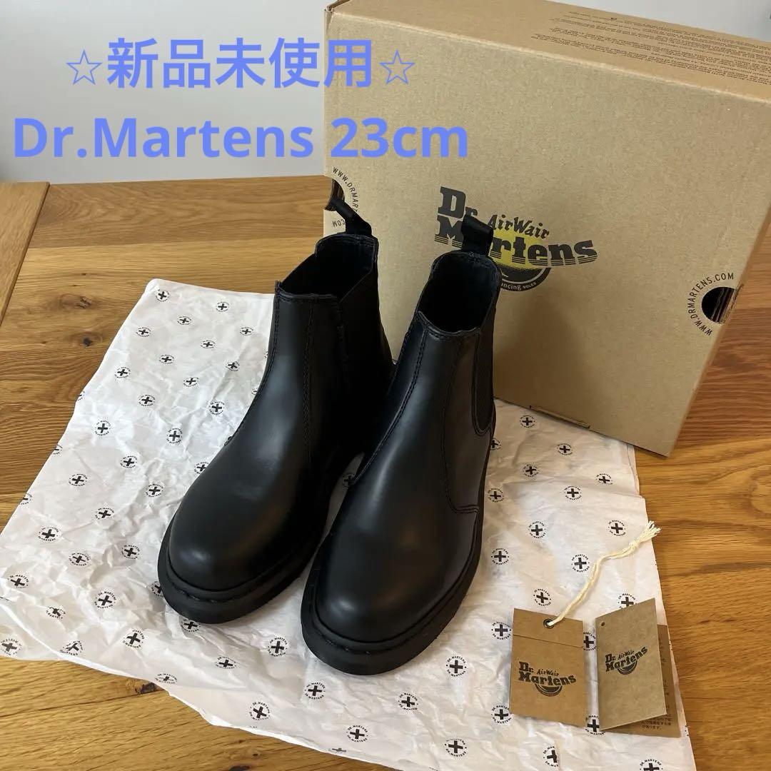 Dr. Martens ブラック サイドゴアブーツ - メルカリ