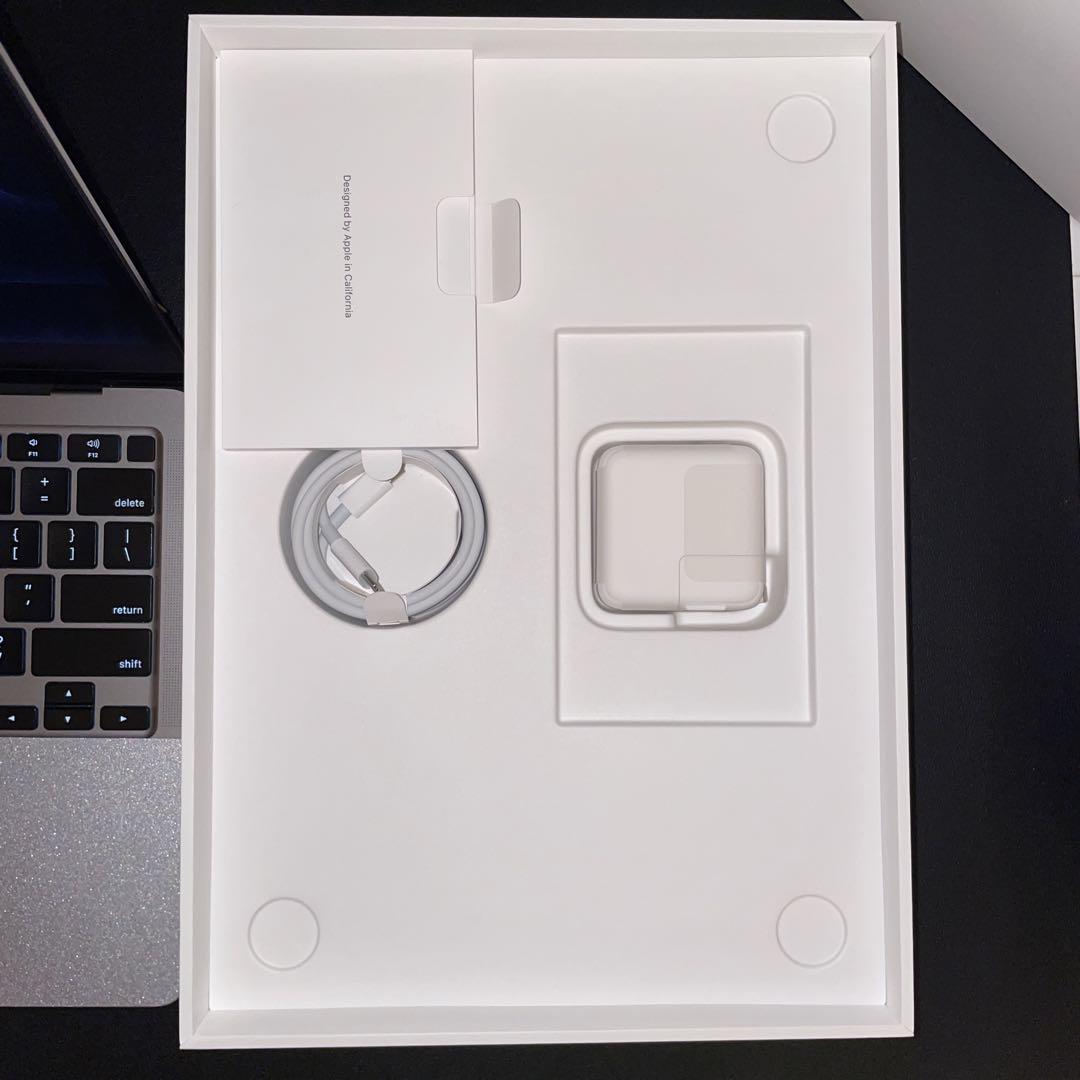 【美品】MacBook Air 2020 i7 16GB 512GB US