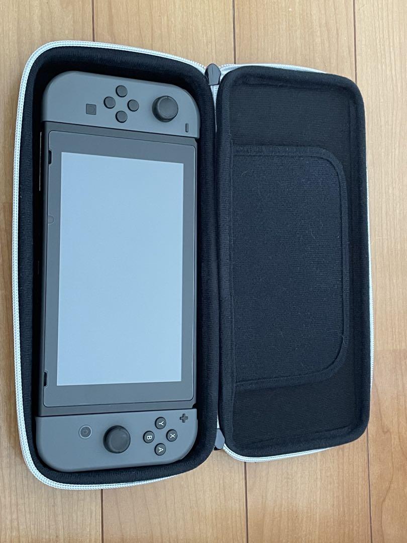 Nintendo Switch フィルム付+ ソフト3本 + ケース