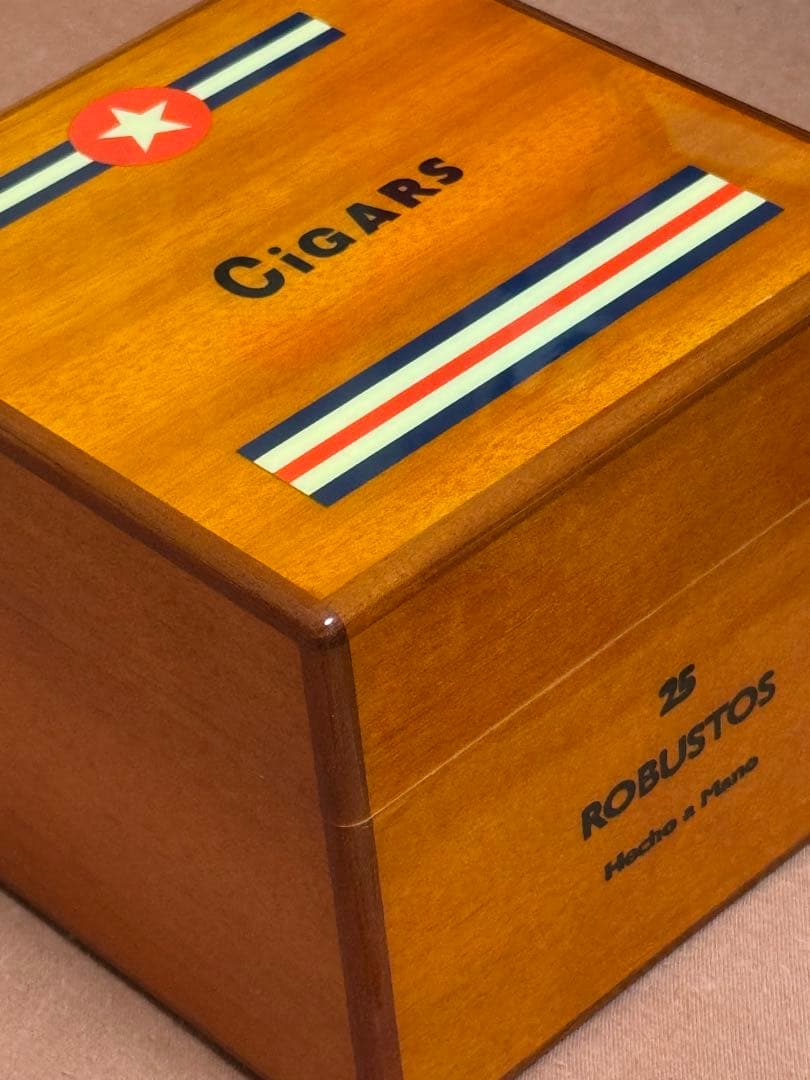 コイーバ社製 ヒュミドール 葉巻箱 Cohiba Humidor Box コイーバ社製 ヒュミドール 葉巻箱 Cohiba Humidor Box