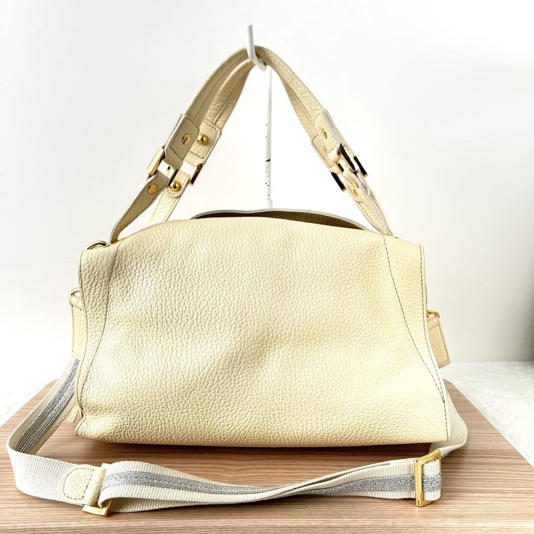 【美品✨️】IANNE Olivia イアンヌ オリビア ミルクホワイト