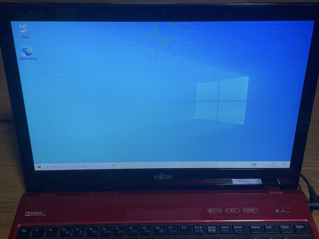 富士通 FMV LIFEBOOK AH53/U (FMVA53URKS)