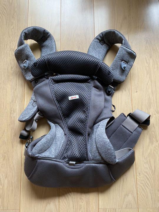 アップリカ コアラ ウルトラメッシュ マート 無料で配送 コアラ アップリカ なおちゃん様専用 ウルトラメッシュ ネイビー 抱っこひも 抱っこひも/スリング