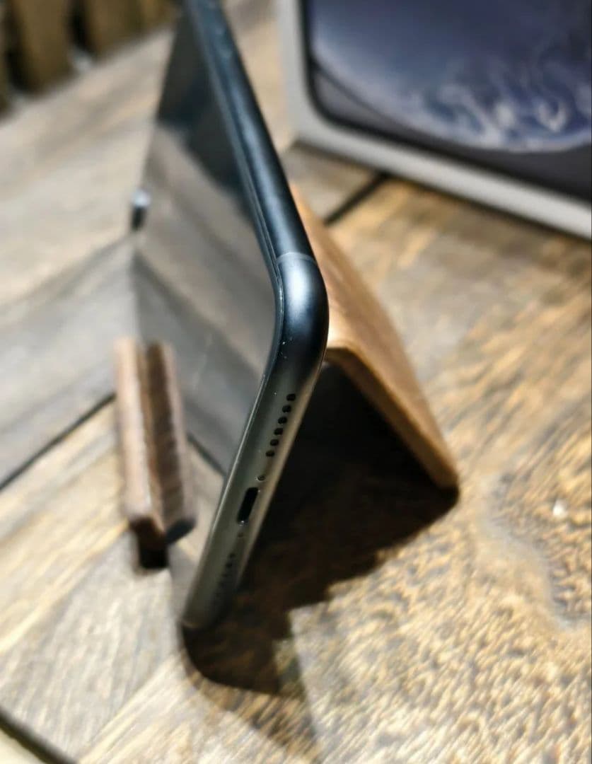 美品 iPhone XR 64GB SIMロック解除済 スマホ 美品 iPhone XR 64GB SIMロック解除済 スマホ