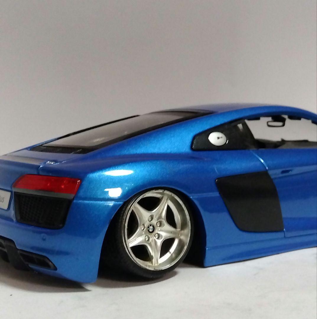 アウディR8×BMWホイール 1/18