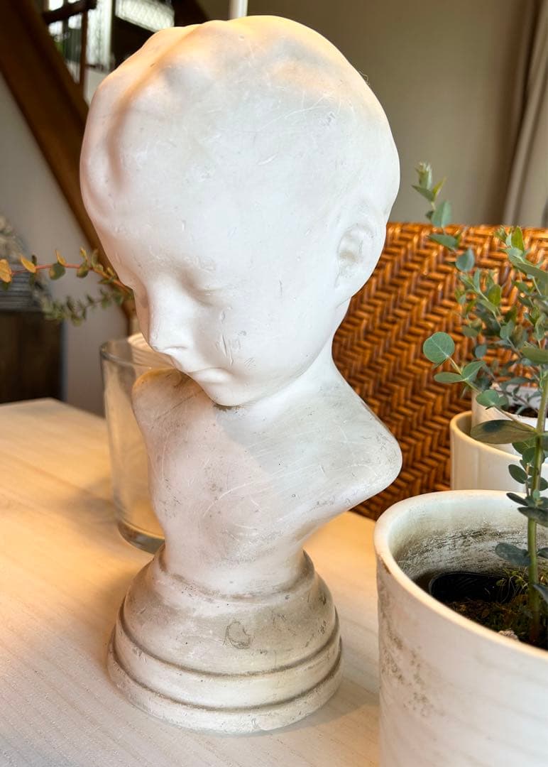 保障できる うつむき坊や 石膏像 アンティーク 置物 - education.semel