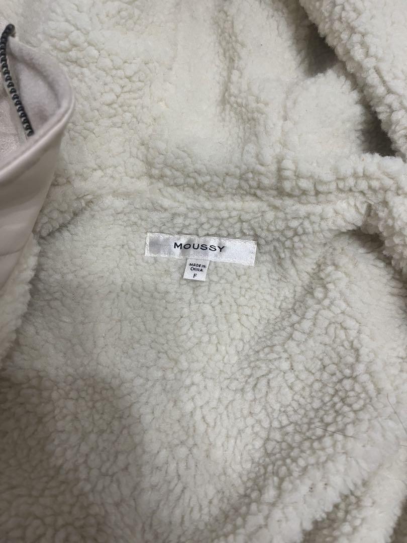 特価商品  MOUSSY 内ボア フード付きジャケット ベージュ ジャケット・アウター