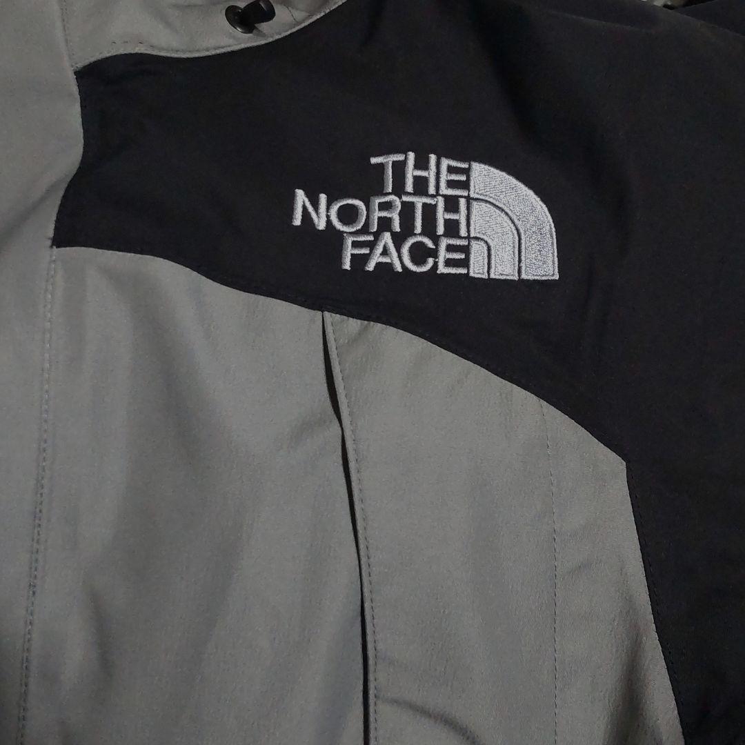 グレー NORTH