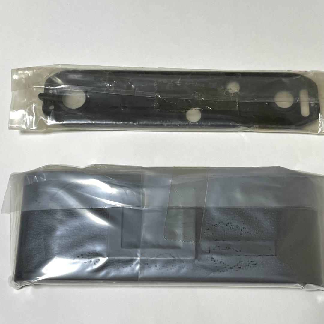 Canon キヤノン　New F-1用　裏蓋　と底板　ほぼ未使用品