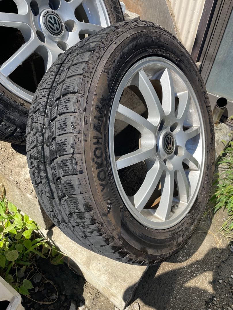 Volkswagen 16インチアルミホイールセット Yokohamaタイヤ付き BRIGHTFACE_UK
